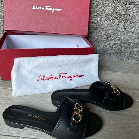 Salvatore Ferragamo Black Leather Rhodes Sandals